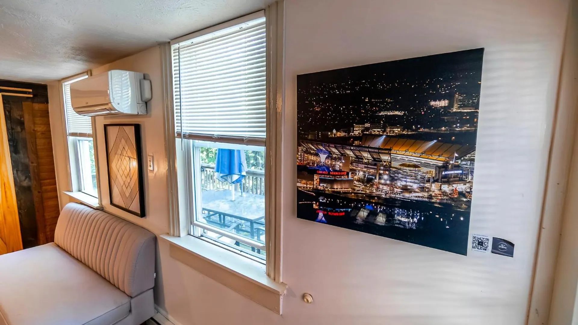 Studio Apt - Easy Access To City And Amazing View Pittsburgh