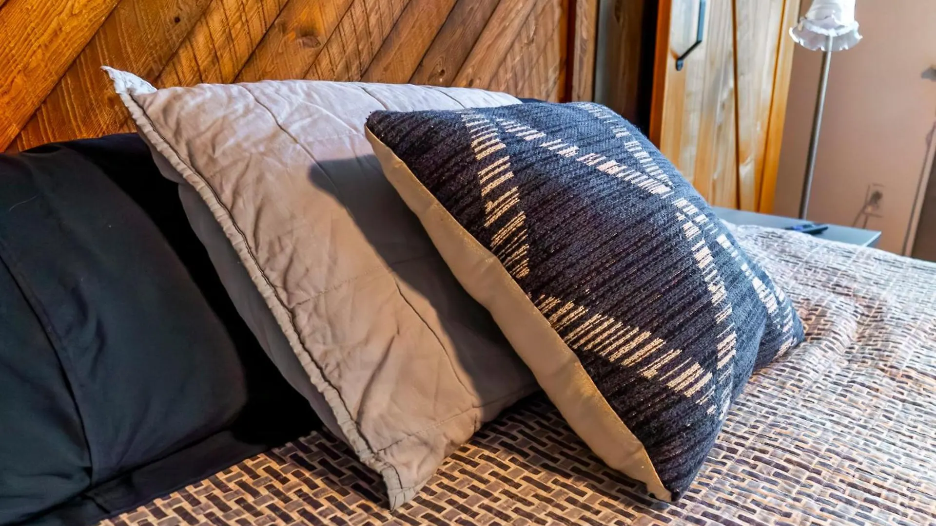 Studio Apt - Easy Access To City And Amazing View Pittsburgh Apartment