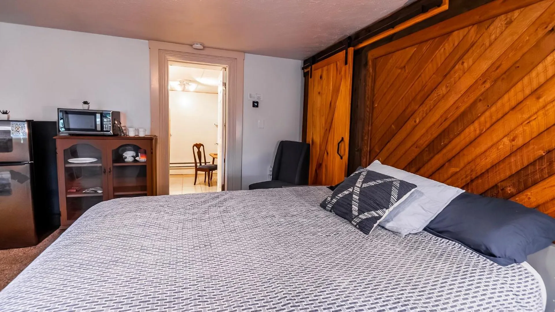 Studio Apt - Easy Access To City And Amazing View Pittsburgh 0*,